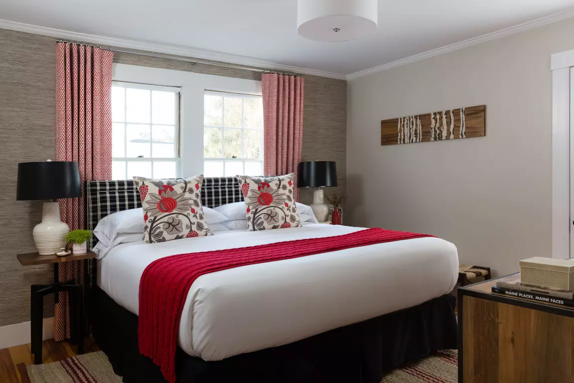 WhiteHall Inn Experience