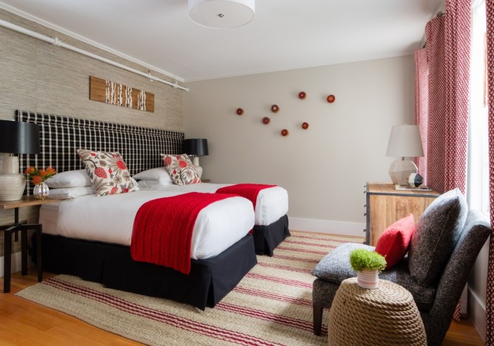 WhiteHall Inn Room Features