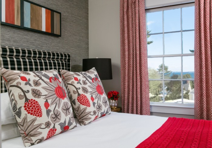 WhiteHall Inn Room Features